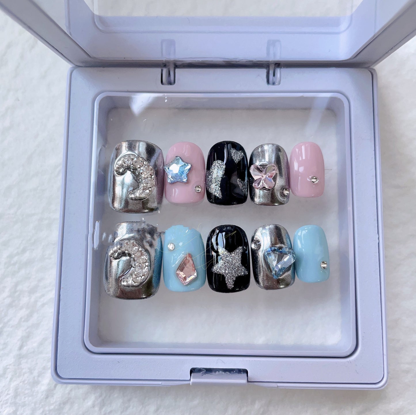 Star Girl Nail Patches – Trendy Wearable Press-On Fake Nails for DIY & Salon Manicure