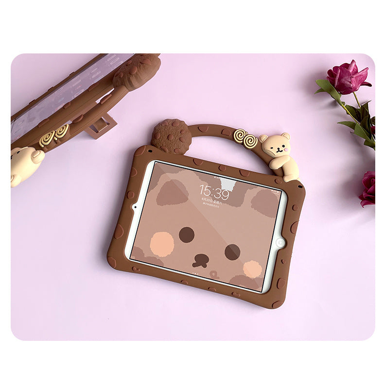 Durable silicone tablet sleeves to protect against drops and scratches. Flexible, anti-slip covers available for various tablet brands and sizes.