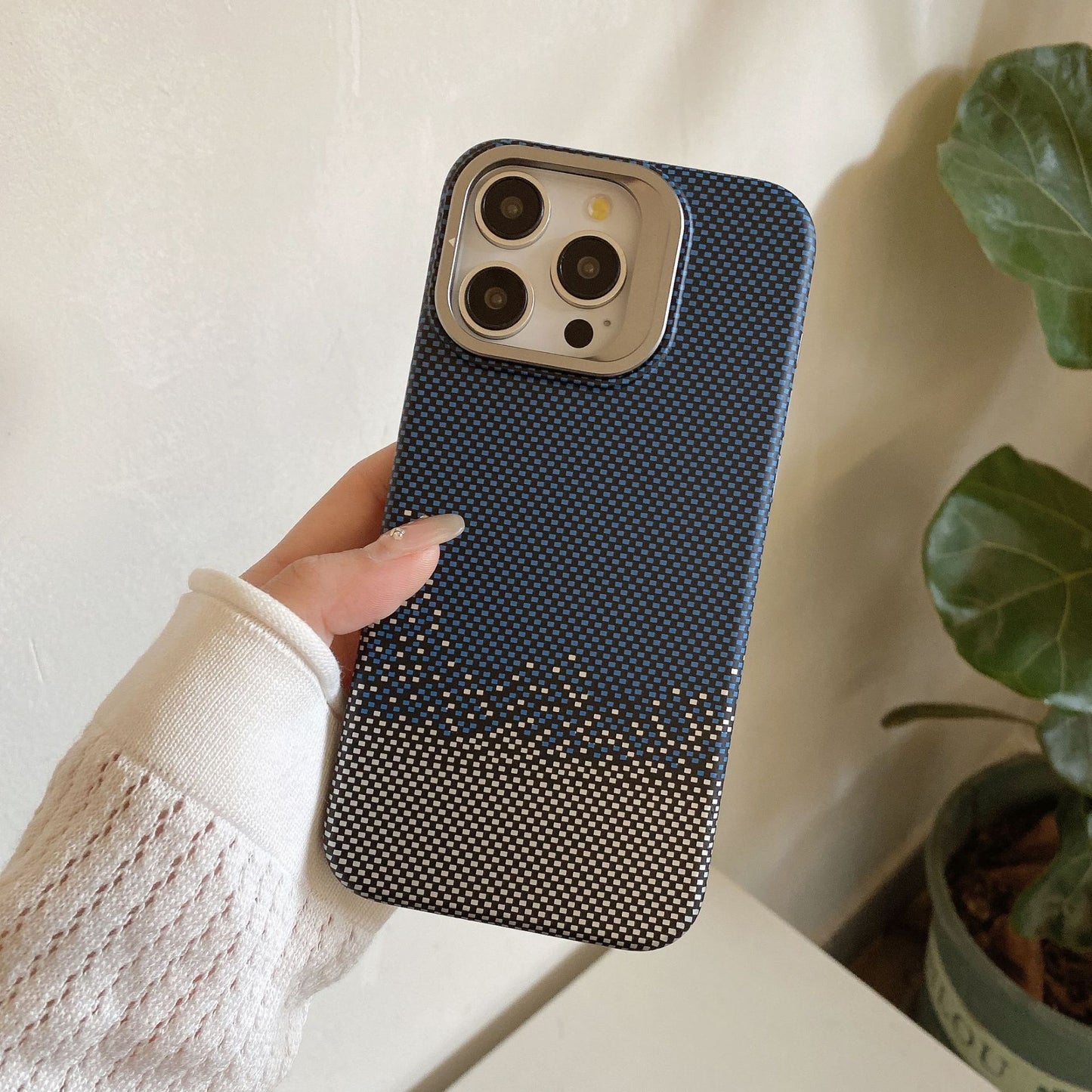 Magnetic iPhone Case with Metal Lens Holder – Protective Shockproof Phone Cover