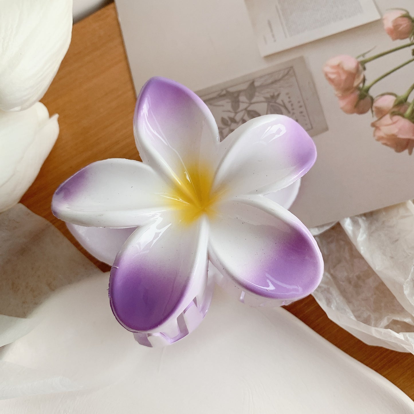 Muweordy Plumeria Hair Clips – Trendy Korean Flower Hair Claw Clip for Women | Stylish Hair Catch & Accessories