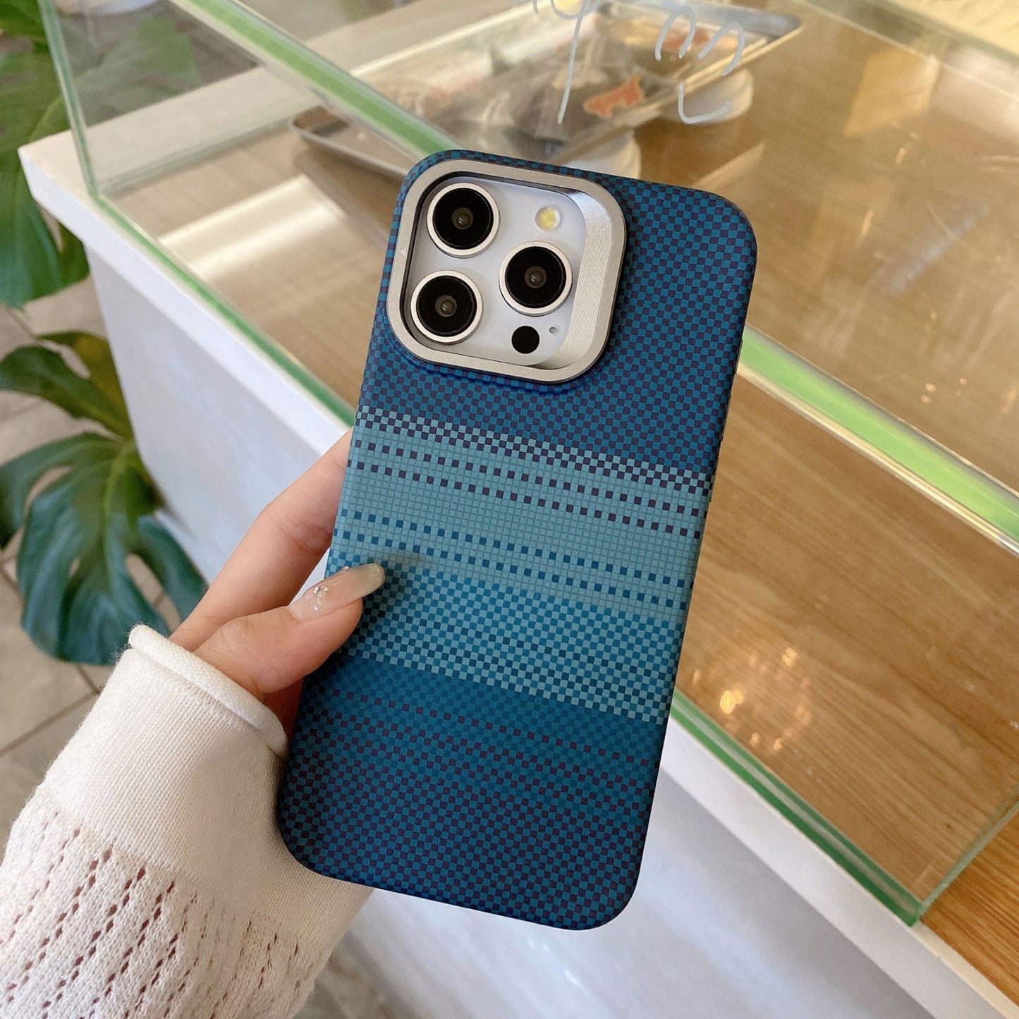 Magnetic iPhone Case with Metal Lens Holder – Protective Shockproof Phone Cover