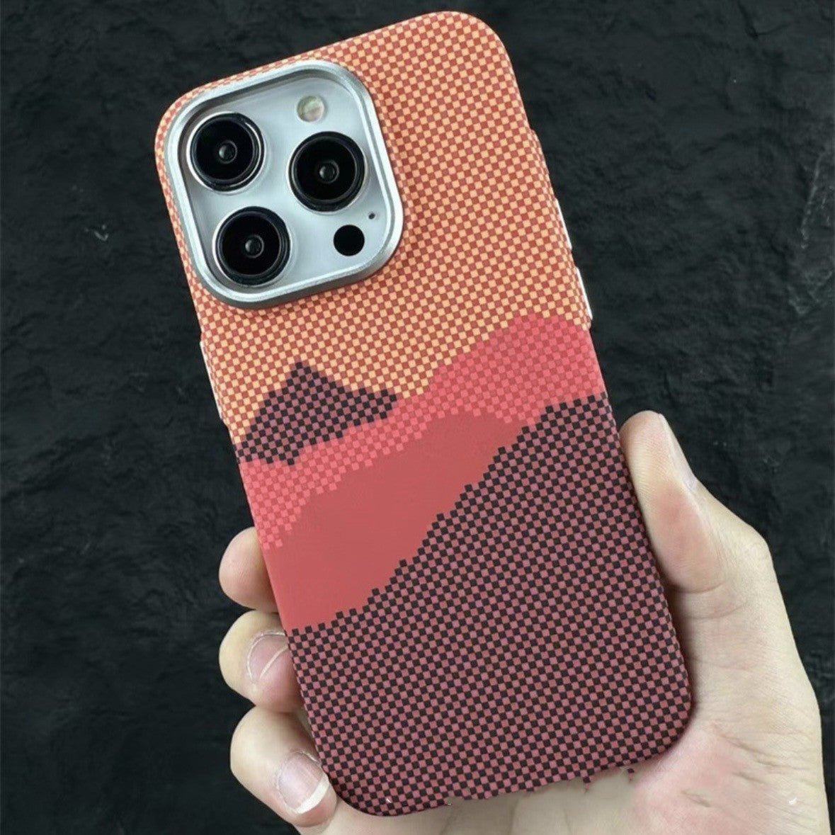 Magnetic Carbon Fiber iPhone Case – Kafra Pattern All-Inclusive Protective Cover